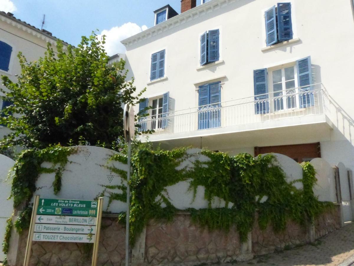 Les Volets Bleus Hotel Le Perreon Exterior photo